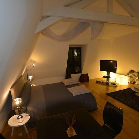 Maison D'Hotes Les Coudreaux Rueil-Malmaison Dış mekan fotoğraf