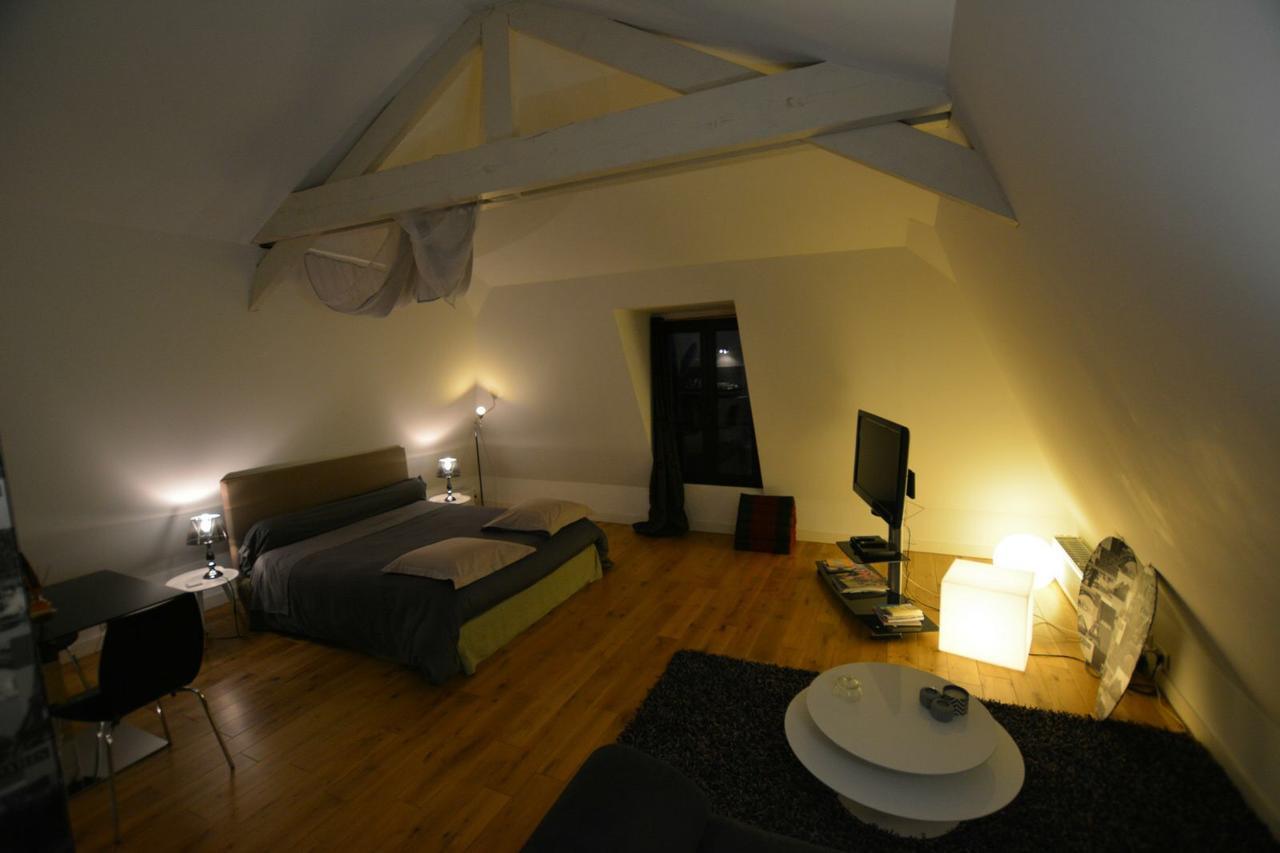 Maison D'Hotes Les Coudreaux Rueil-Malmaison Dış mekan fotoğraf
